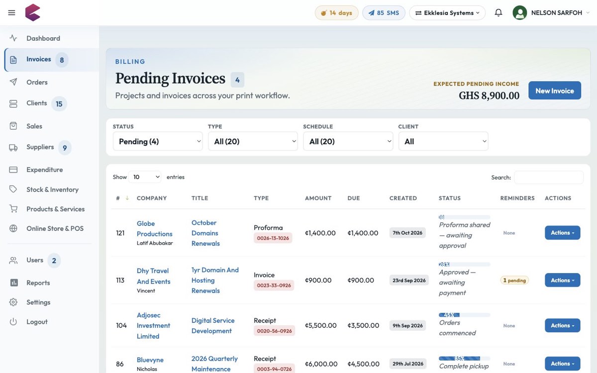 BlueQ invoice list with lifecycle progress